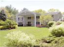 Luxurious Residence for Sale in Dix Hills, NY - Must See!
