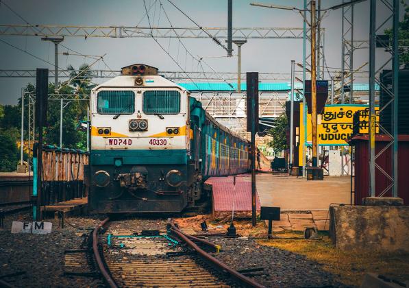 Save on Train Food with Zoop