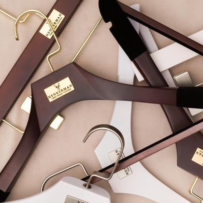 Customize Hangers